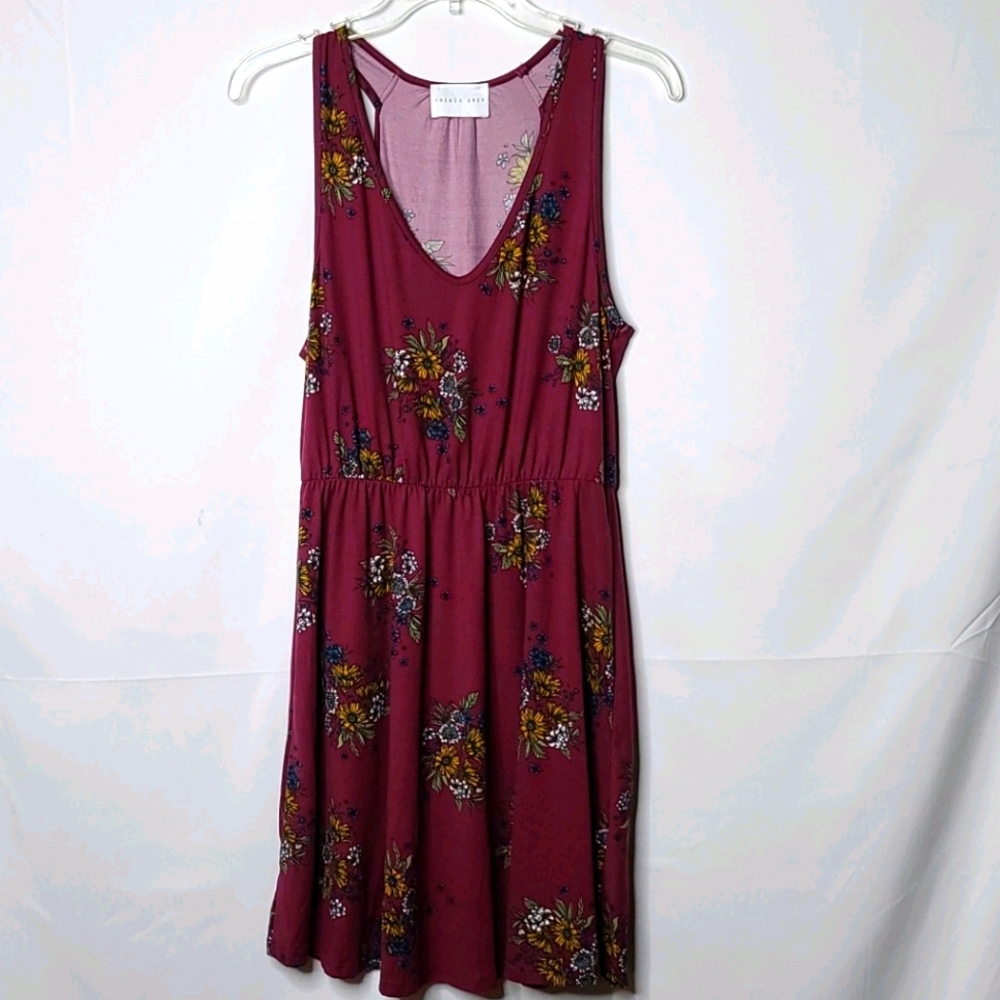 French Grey vneck floral flowy soft purple dress M